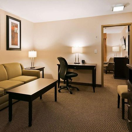 Best Western Bonnyville Inn & Suites Dış mekan fotoğraf