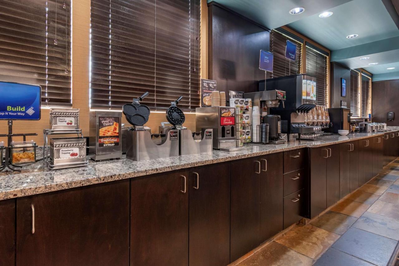 Best Western Bonnyville Inn & Suites Dış mekan fotoğraf