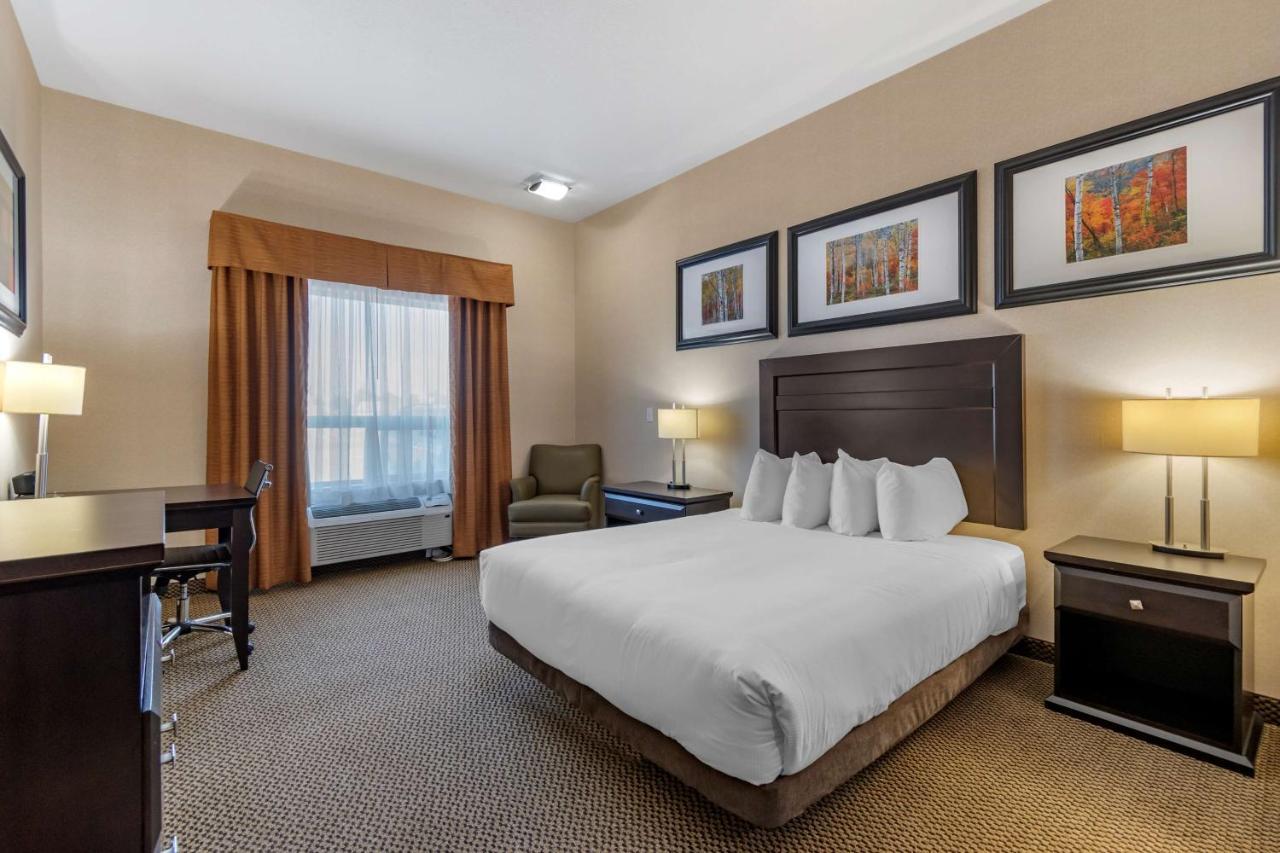 Best Western Bonnyville Inn & Suites Dış mekan fotoğraf
