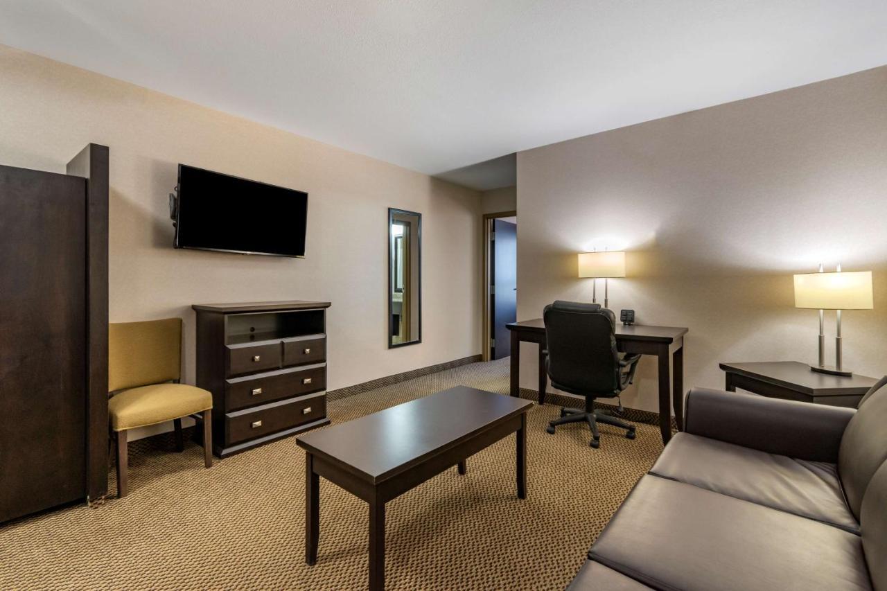 Best Western Bonnyville Inn & Suites Dış mekan fotoğraf
