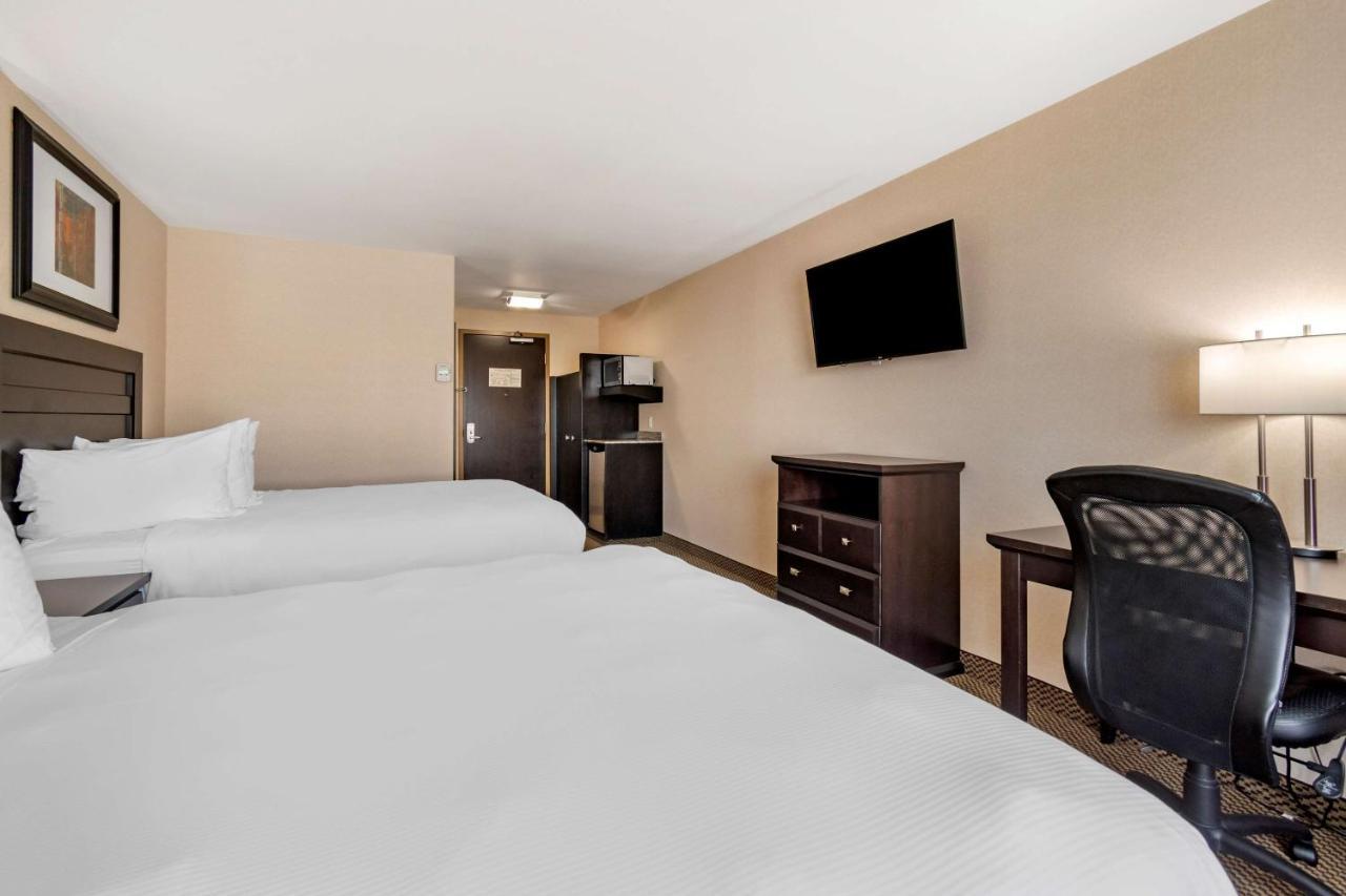 Best Western Bonnyville Inn & Suites Dış mekan fotoğraf