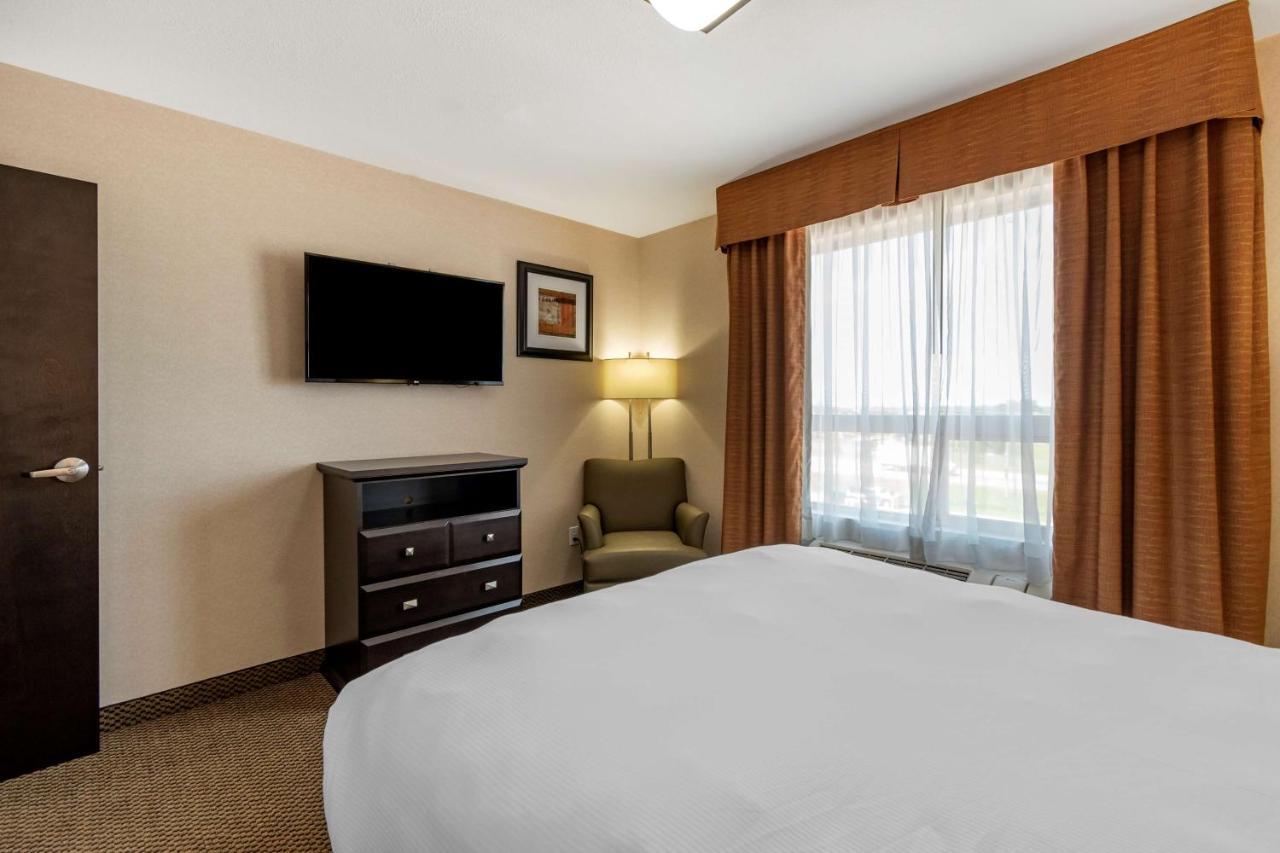 Best Western Bonnyville Inn & Suites Dış mekan fotoğraf