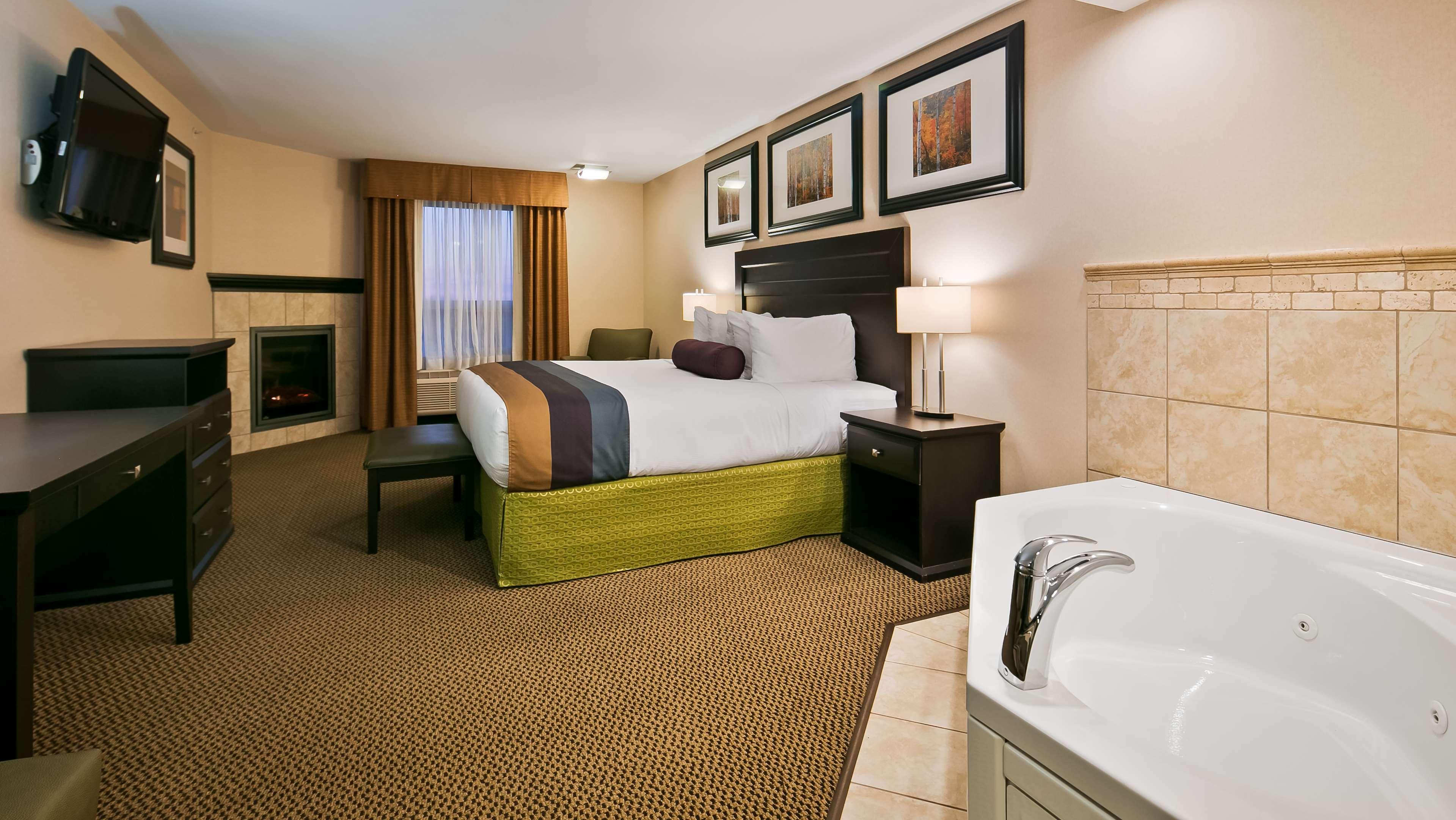 Best Western Bonnyville Inn & Suites Dış mekan fotoğraf