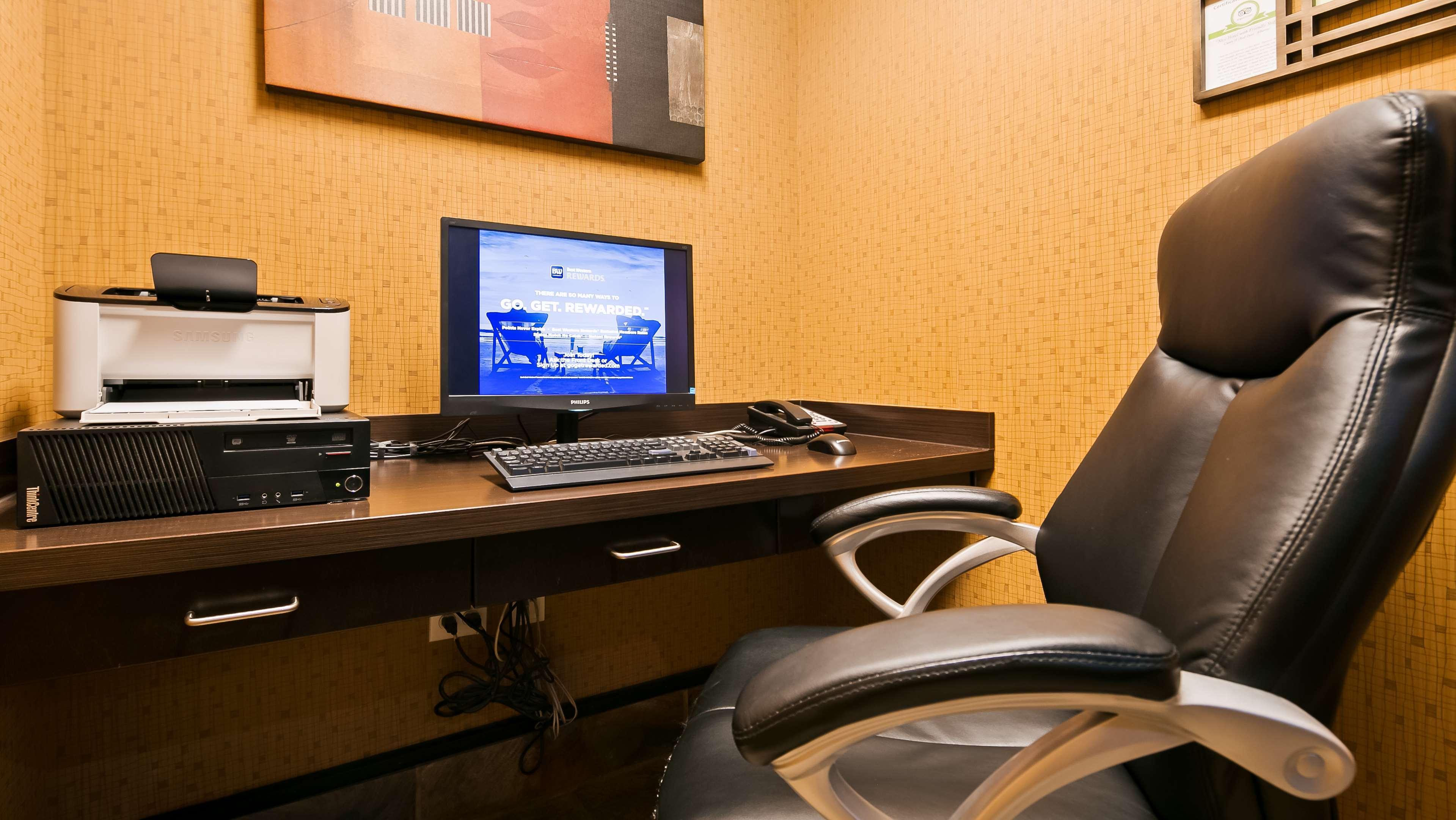 Best Western Bonnyville Inn & Suites Dış mekan fotoğraf