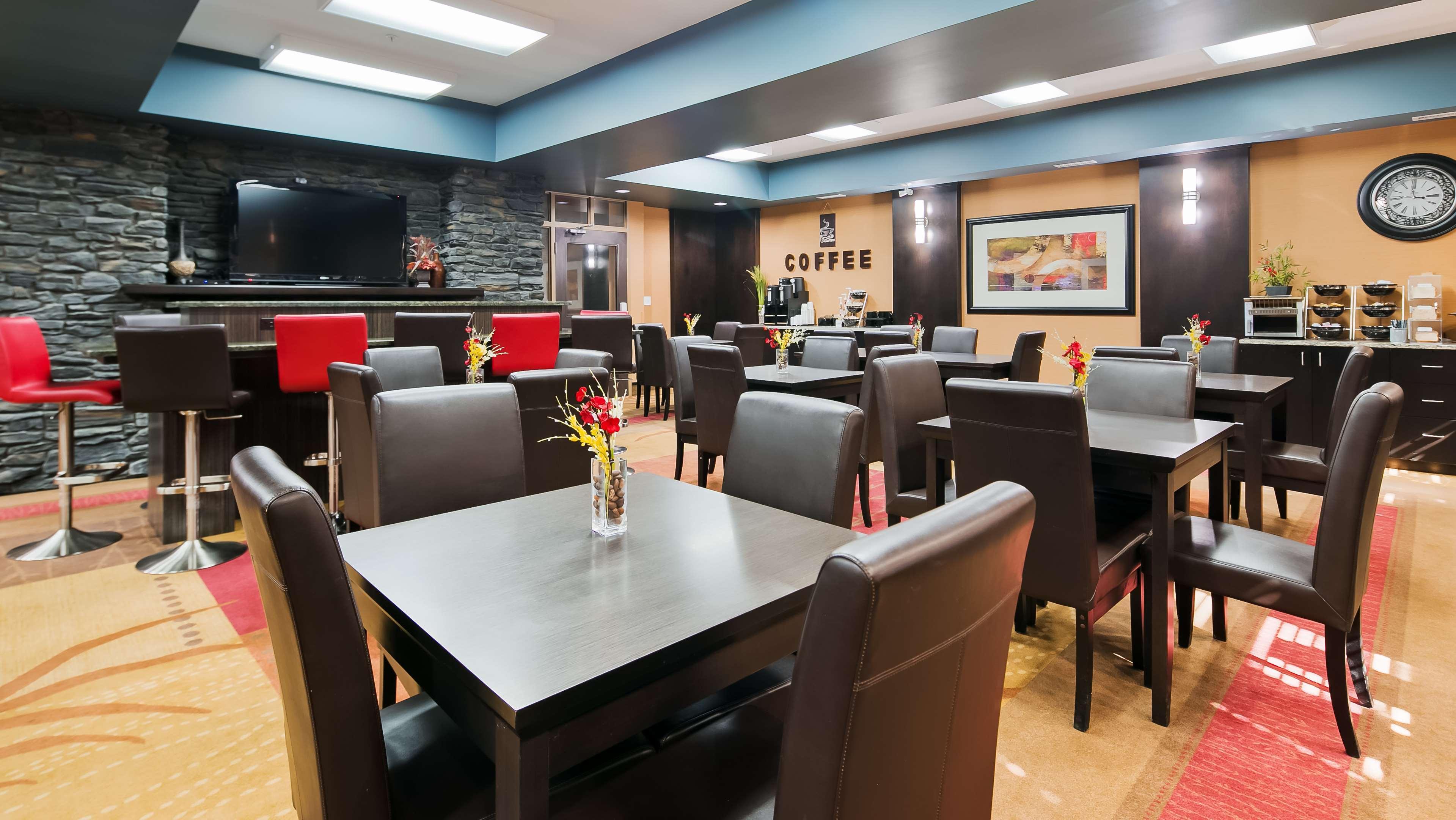 Best Western Bonnyville Inn & Suites Dış mekan fotoğraf
