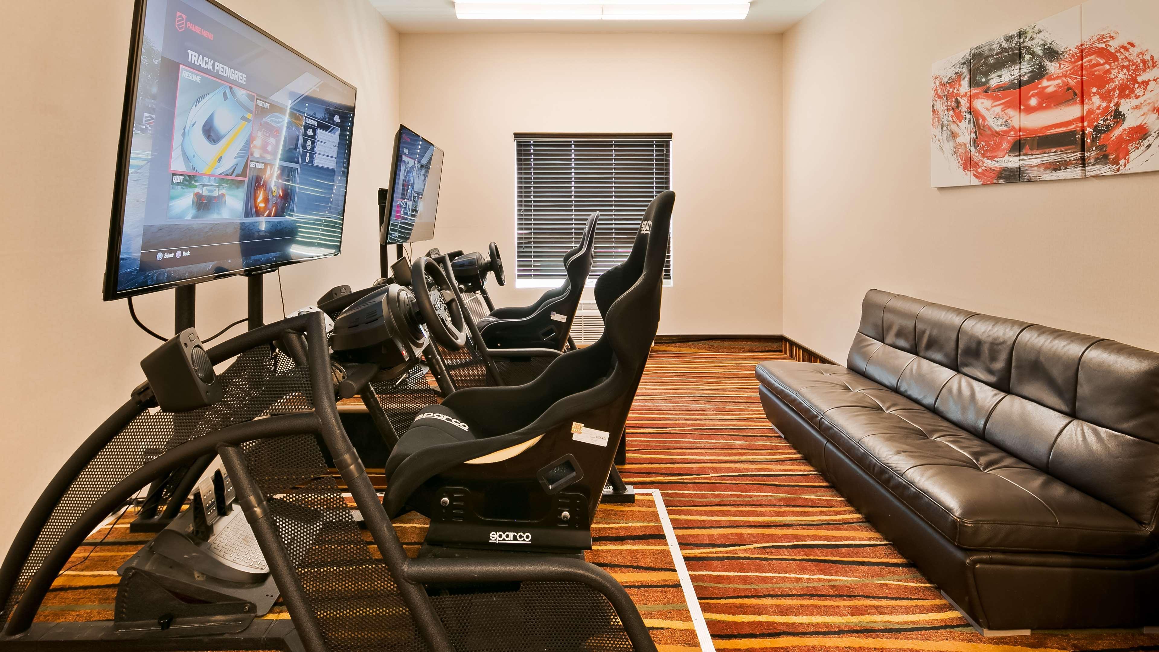 Best Western Bonnyville Inn & Suites Dış mekan fotoğraf