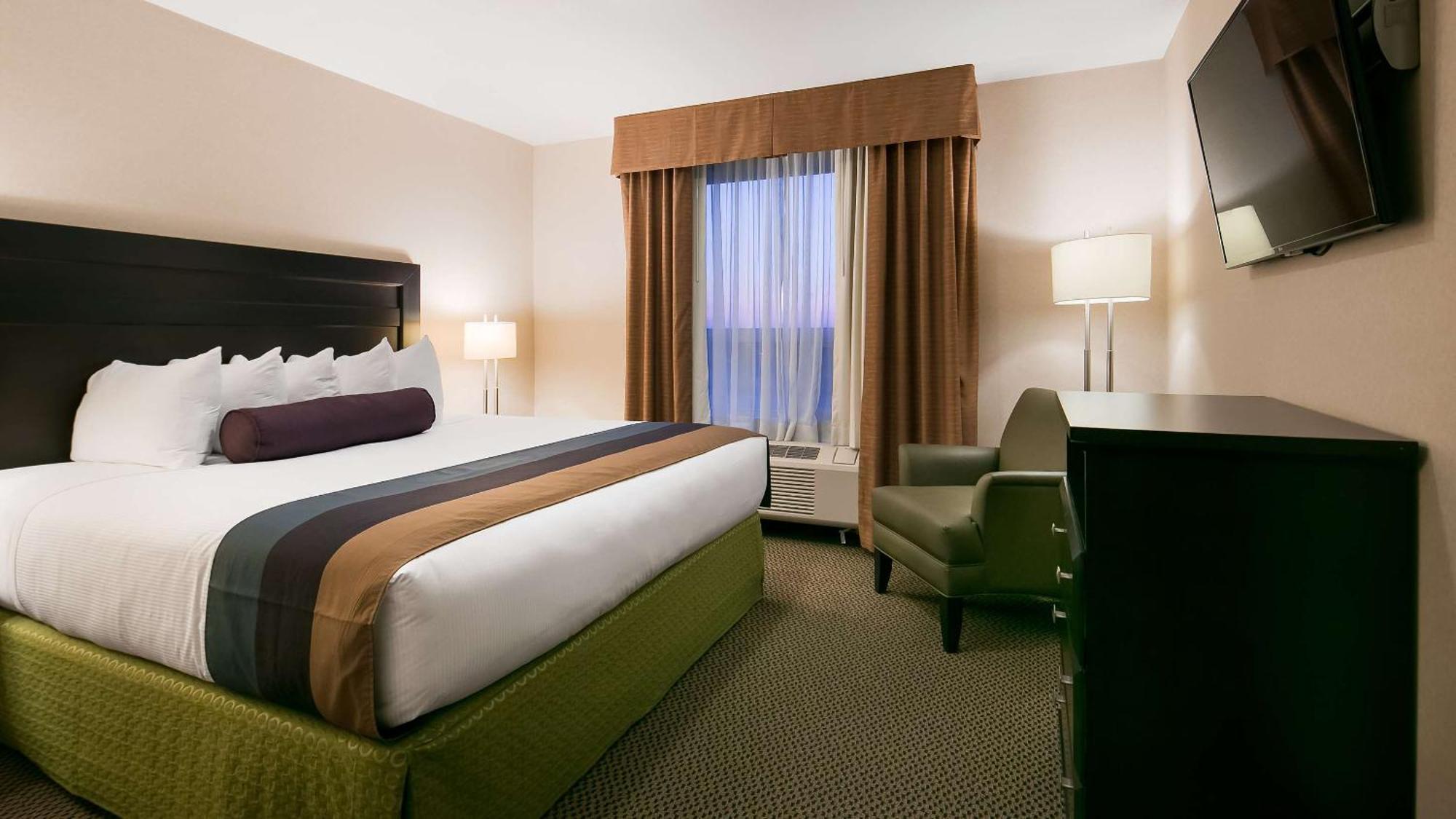 Best Western Bonnyville Inn & Suites Dış mekan fotoğraf