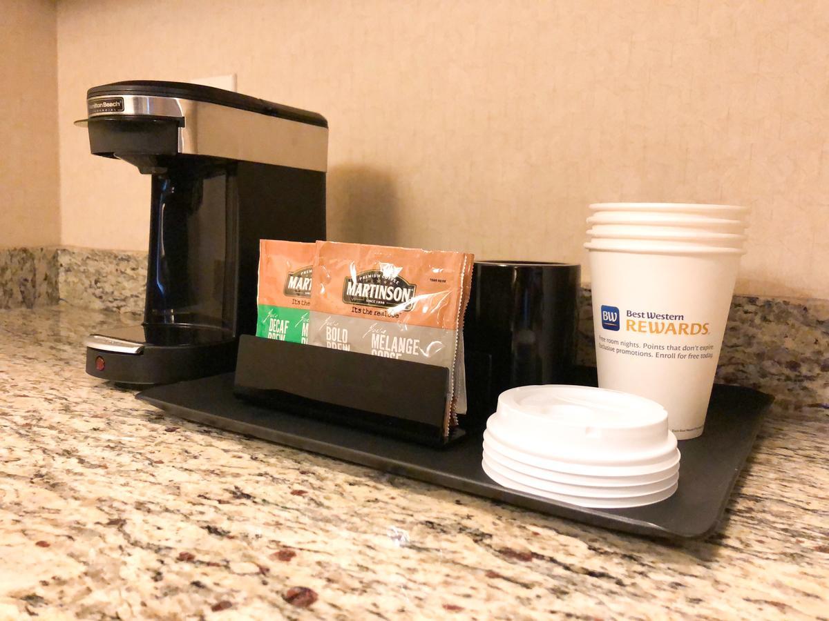 Best Western Bonnyville Inn & Suites Dış mekan fotoğraf